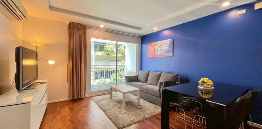 Condo in Khlong Toei, Bangkok, Thailand, 1 bedroom  № 172790