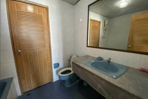 Кондоминиум с 1 спальней в Бангкоке, Таиланд № 172791 - фото 8