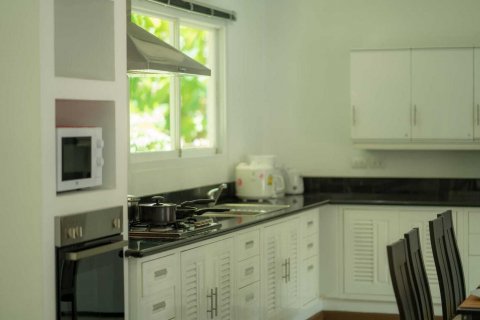 Villa in Phuket, Thailand 4 bedrooms № 140382 - photo 11