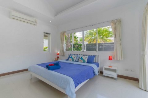 Villa in Phuket, Thailand 4 bedrooms № 140382 - photo 5