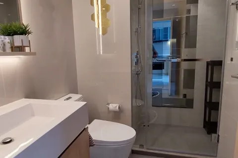 Studio in the Condo in Watthana, Bangkok, Thailand  № 159445 - photo 6