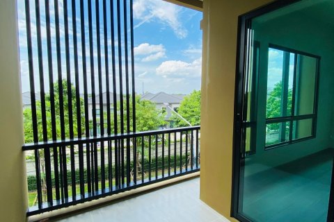 Townhouse in Bang Bua Thong, Thailand 3 bedrooms № 159448 - photo 12