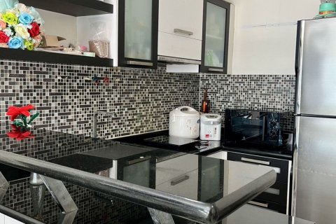 Кондоминиум с 2 спальнями в Бангкапи, Бангкок, Таиланд № 158360 - фото 11
