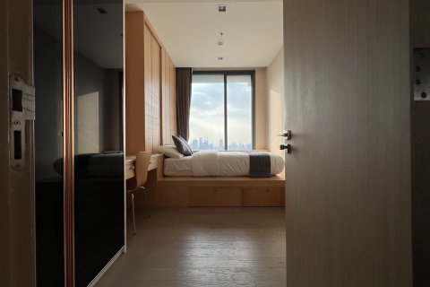Condo à Watthana, Bangkok, Thaïlande, 2 chambres № 200599 - photo 15