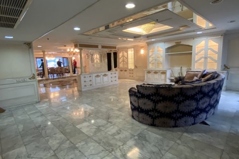 Condo à Bangkok, Thaïlande, 4 chambres № 200596 - photo 28