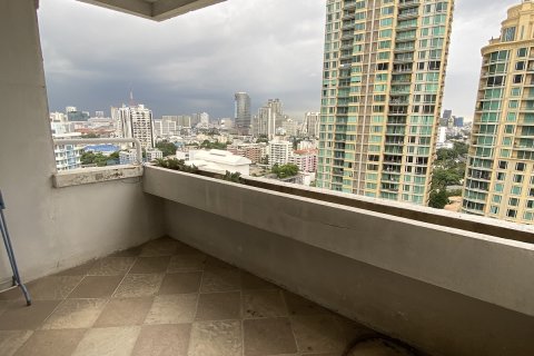 Condo à Bangkok, Thaïlande, 4 chambres № 200596 - photo 12