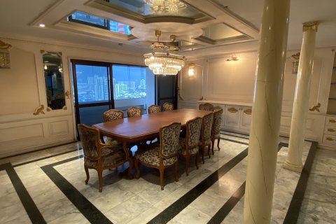 Condo à Bangkok, Thaïlande, 4 chambres № 200596 - photo 22
