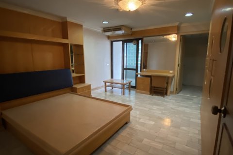Condo à Bangkok, Thaïlande, 4 chambres № 200596 - photo 19