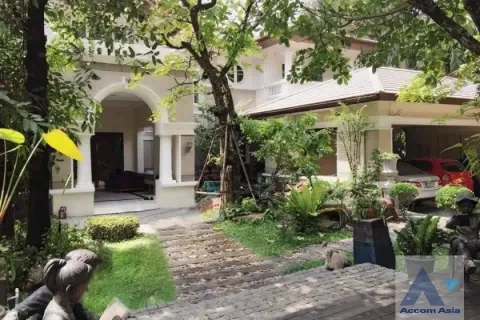 Haus in Bang Khen, Bangkok, Thailand 4 Schlafzimmer № 219760 - Foto 2