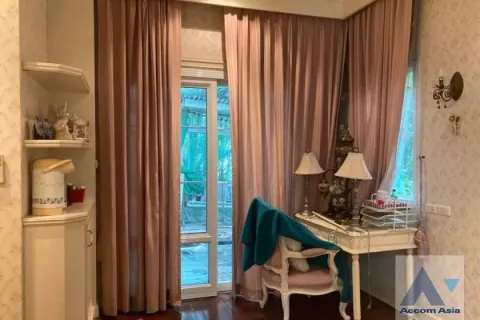 Haus in Bang Khen, Bangkok, Thailand 4 Schlafzimmer № 219760 - Foto 14