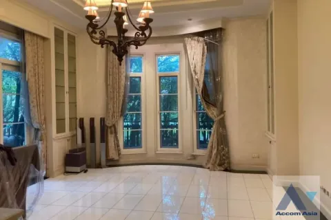 Haus in Bang Khen, Bangkok, Thailand 4 Schlafzimmer № 219760 - Foto 3