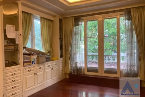 Haus in Bang Khen, Bangkok, Thailand 4 Schlafzimmer № 219760 - Foto 10