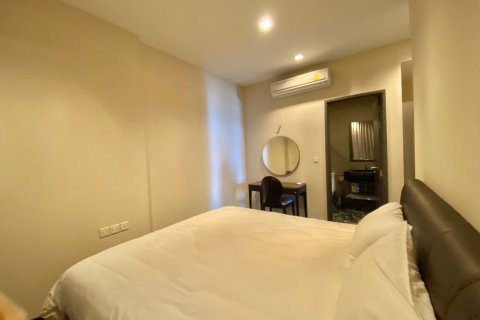 Condo à Watthana, Bangkok, Thaïlande, 2 chambres  № 155016 - photo 16