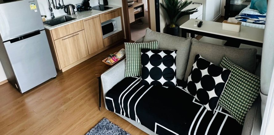 Studio in the Condo in Phuket, Thailand № 155019