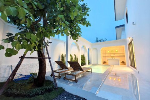 Дом в Паттайе, Таиланд с 4 спальнями № 155015 - фото 4