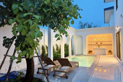 Дом в Паттайе, Таиланд с 4 спальнями № 155015 - фото 5