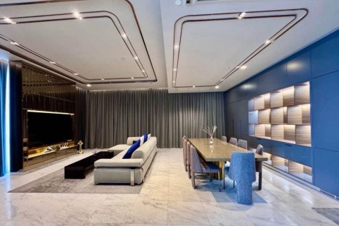 Condo in Watthana, Bangkok, Thailand, 3 bedrooms № 155018 - photo 3