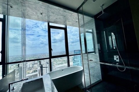 Condo in Watthana, Bangkok, Thailand, 3 bedrooms № 155018 - photo 15