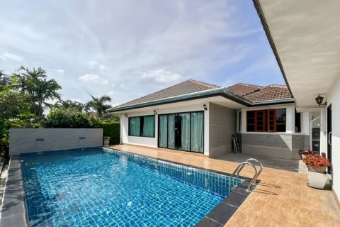 Villa in Hua Hin, Thailand 4 bedrooms № 152387 - photo 7