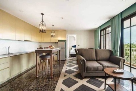 Кондоминиум с 2 спальнями в Банг Ламунге, Таиланд № 152381 - фото 3