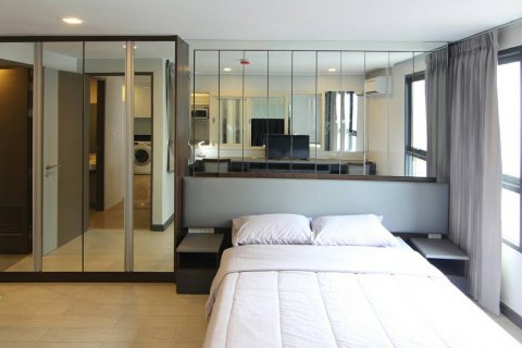 Кондоминиум с 1 спальней в Бангкоке, Таиланд № 144201 - фото 7