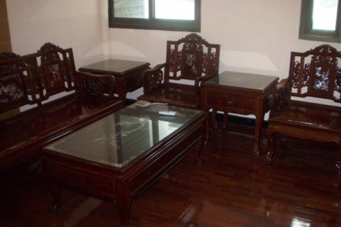 Кондоминиум с 2 спальнями в Бангкоке, Таиланд № 144198 - фото 2