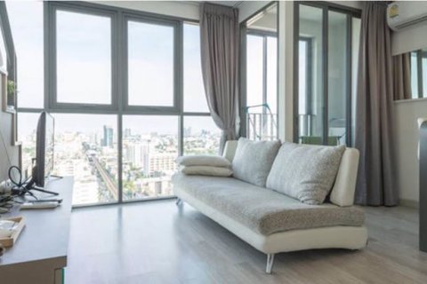 Кондоминиум с 1 спальней в Бангкоке, Таиланд № 144197 - фото 1