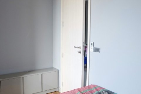 Condo in Phaya Thai, Bangkok, Thailand, 2 bedrooms  № 144196 - photo 9