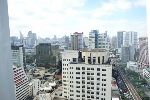 Condo in Phaya Thai, Bangkok, Thailand, 2 bedrooms  № 144196 - photo 7