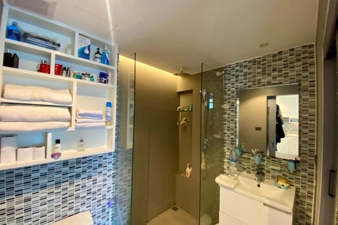 Studio dans le Condo à Kathu, Thaïlande  № 161297 - photo 11