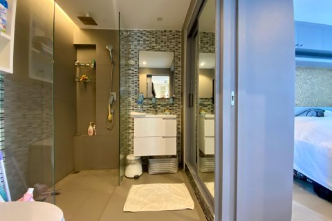 Studio dans le Condo à Kathu, Thaïlande  № 161297 - photo 12