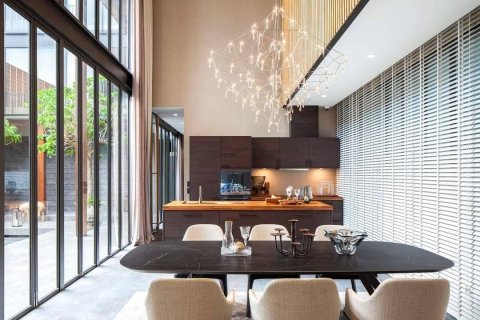 House in Bangkok, Thailand 4 bedrooms № 157549 - photo 11