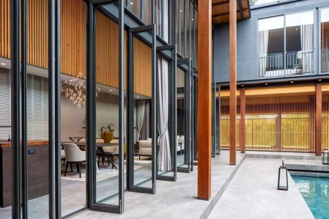 House in Bangkok, Thailand 4 bedrooms № 157549 - photo 7