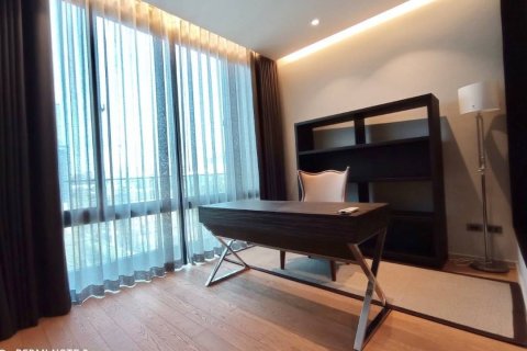 House in Bangkok, Thailand 3 bedrooms № 157547 - photo 9