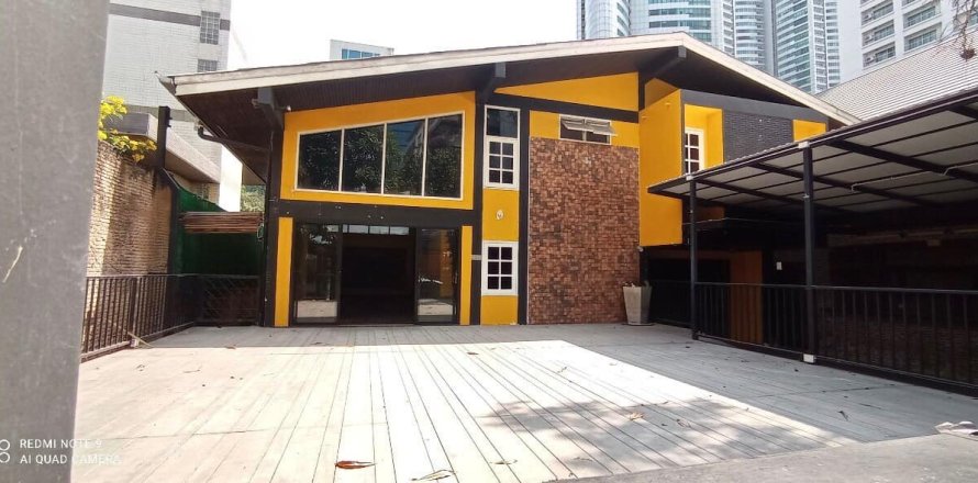 Studio in Bangkok, Thailand № 157553