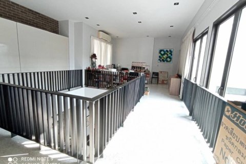 House in Bangkok, Thailand 4 bedrooms № 157548 - photo 11