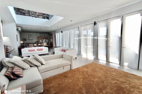 House in Bangkok, Thailand 4 bedrooms № 157548 - photo 15