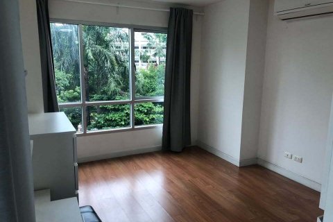 Студия в кондо в Клонг Тоэй, Бангкок, Таиланд № 148828 - фото 6