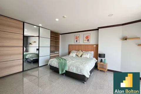 Condominio de 2 dormitorios en Jomtien Beach, Pattaya, Tailandia № 211449 - foto 8