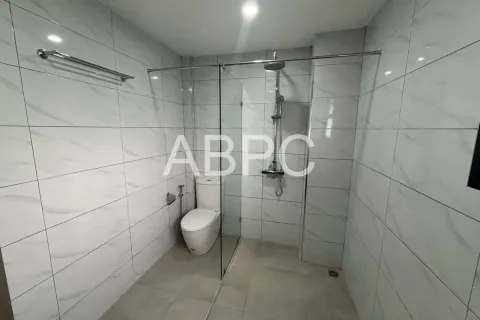 Adosado de 4 dormitorios en Pattaya, Tailandia № 211454 - foto 6