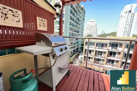 Casa de 5 dormitorios en Pattaya, Tailandia № 211451 - foto 7