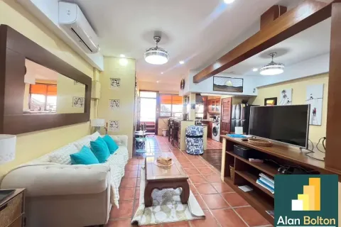 Casa de 5 dormitorios en Pattaya, Tailandia № 211451 - foto 6
