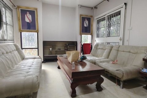 House in Bang Kapi, Bangkok, Thailand 4 bedrooms № 163274 - photo 3