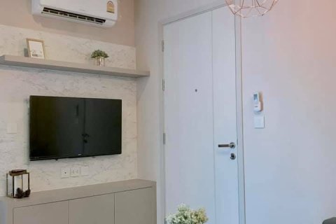 Studio dans le Condo à Khlong Toei, Bangkok, Thaïlande  № 163275 - photo 8