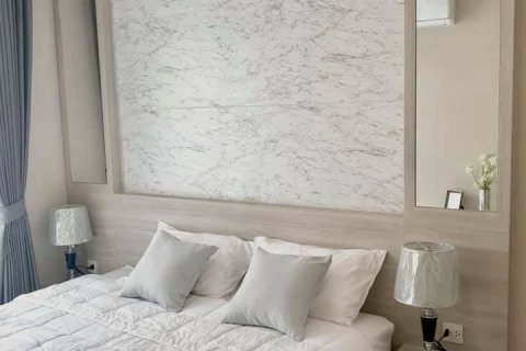 Studio dans le Condo à Khlong Toei, Bangkok, Thaïlande  № 163275 - photo 9