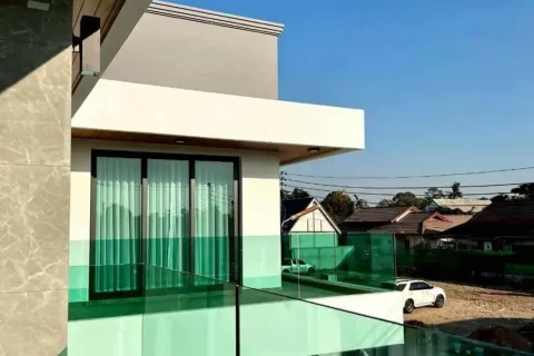 Casa de 5 dormitorios en Pattaya, Tailandia № 211125 - foto 25