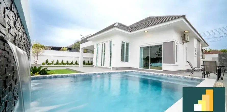 Casa de 3 dormitorios en Pattaya, Tailandia № 211123