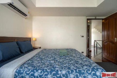 Таунхаус в Бангкоке, Таиланд с 3 спальнями  № 146488 - фото 12