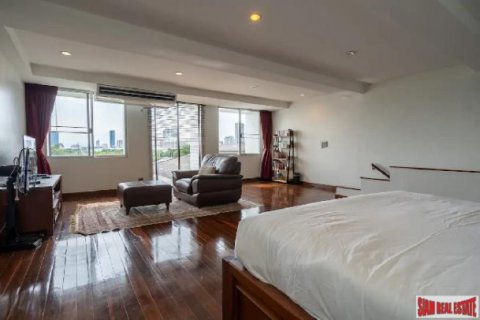 Таунхаус в Бангкоке, Таиланд с 3 спальнями  № 146488 - фото 26