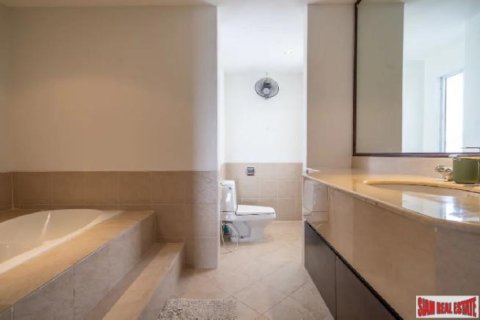 Таунхаус в Бангкоке, Таиланд с 3 спальнями  № 146488 - фото 22